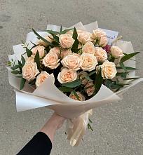 Букет Кремовые розы Латте в Белеутово